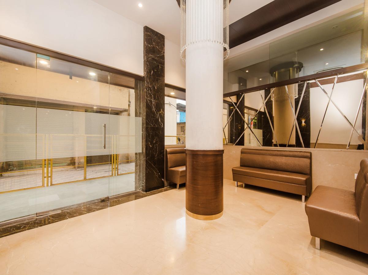Oyo 13089 Hotel Gold Crest Νάβι Μουμπάι Εξωτερικό φωτογραφία