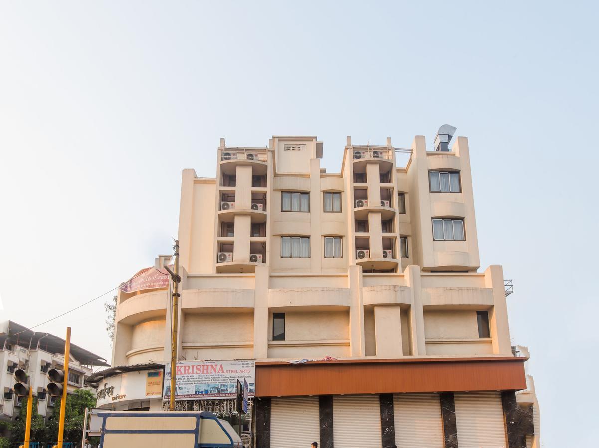 Oyo 13089 Hotel Gold Crest Νάβι Μουμπάι Εξωτερικό φωτογραφία