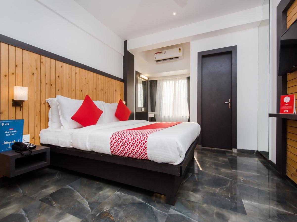 Oyo 13089 Hotel Gold Crest Νάβι Μουμπάι Εξωτερικό φωτογραφία